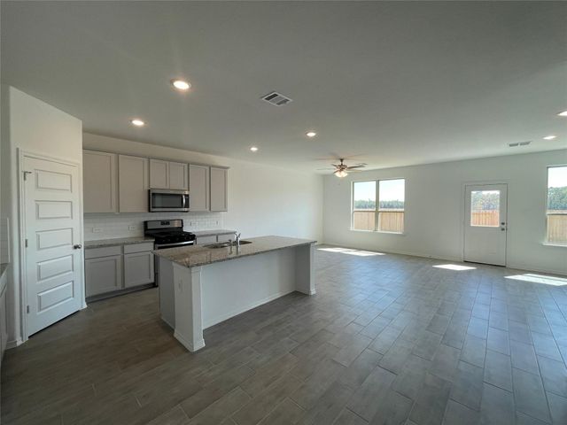 9645 Caney Trails Road, Conroe, TX 77303