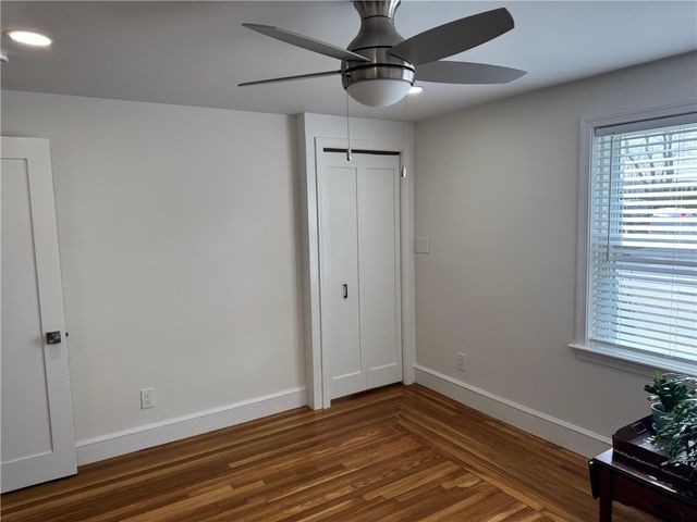 7 Elsie Drive, Johnston, RI 02919