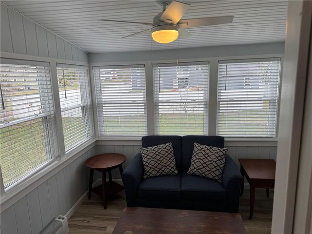 7 Elsie Drive, Johnston, RI 02919