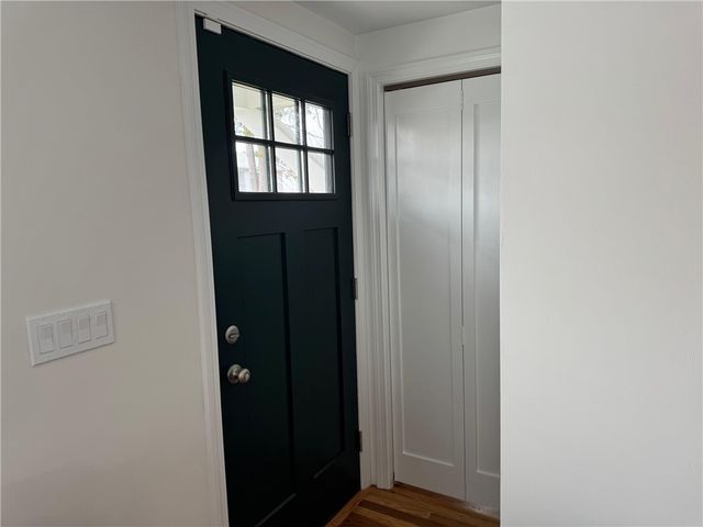 7 Elsie Drive, Johnston, RI 02919