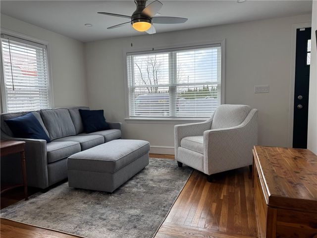 7 Elsie Drive, Johnston, RI 02919