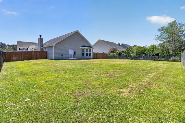1002 Bridlewood Farms Parkway, Ridgeville, SC 29472