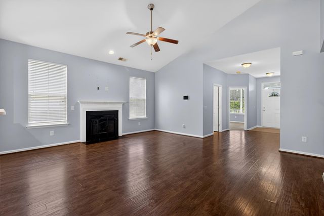 1002 Bridlewood Farms Parkway, Ridgeville, SC 29472