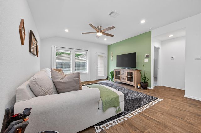 14784 Hazel Branch Dr, New Caney, TX 77357