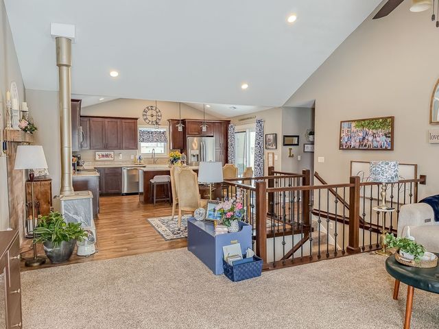 403 2nd Street NW, Bondurant, IA 50035