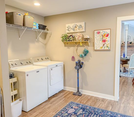 403 2nd Street NW, Bondurant, IA 50035