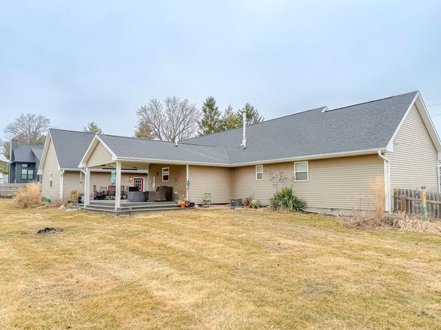 403 2nd Street NW, Bondurant, IA 50035