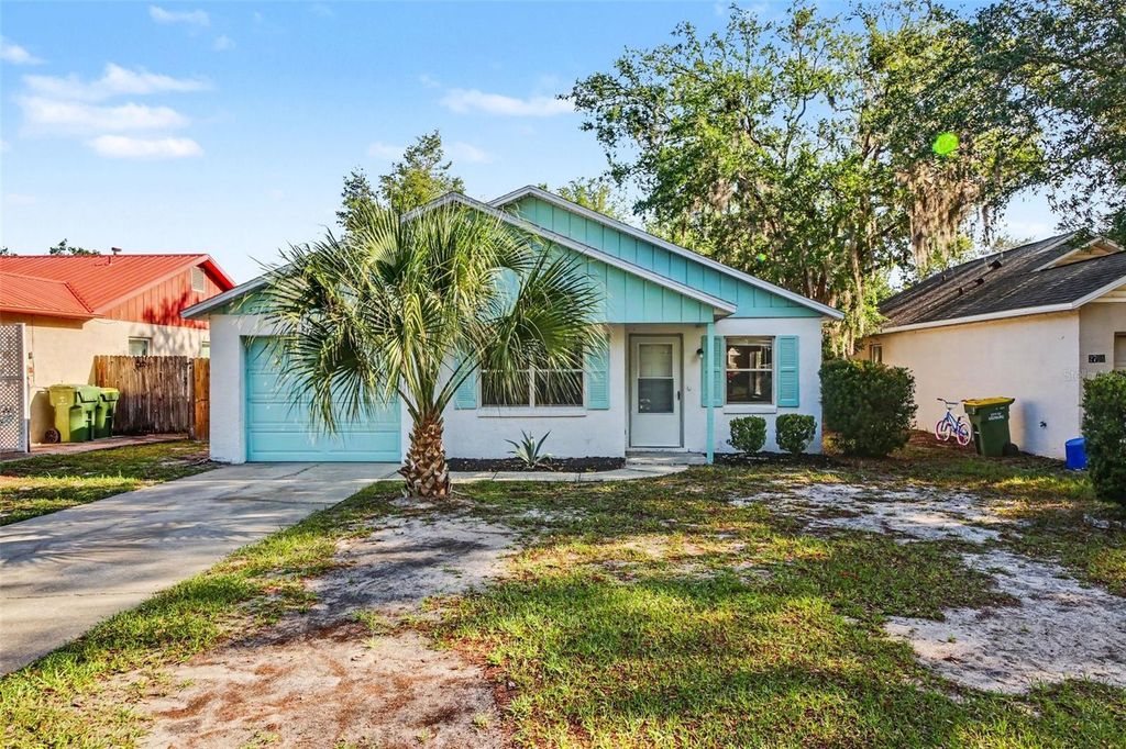 2710 LORRAINE DRIVE, Leesburg, FL 34748