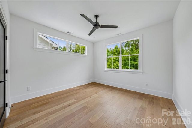 2033 South Street, Charlotte, NC 28208
