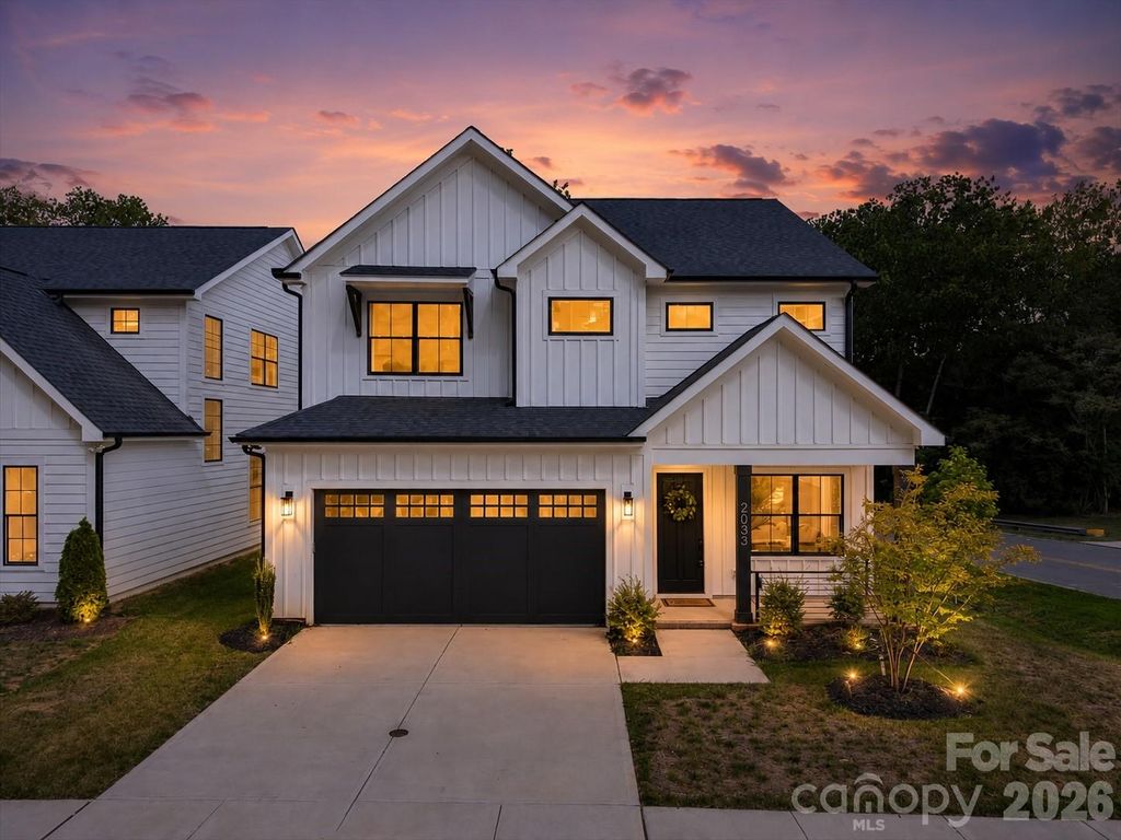 2033 South Street, Charlotte, NC 28208