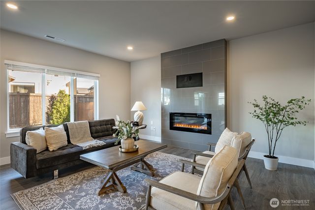 4019 171st Place SE, Bothell, WA 98012