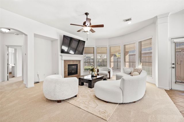 2625 Emerald Springs Court, Pearland, TX 77584