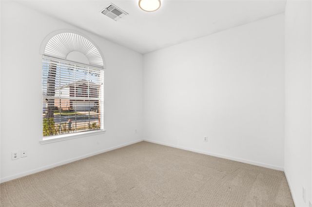 2625 Emerald Springs Court, Pearland, TX 77584