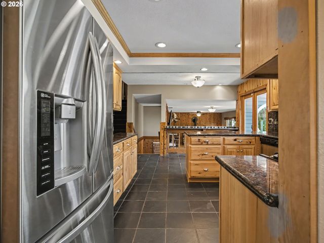 542 Ne 14TH Ave, Hillsboro, OR 97124