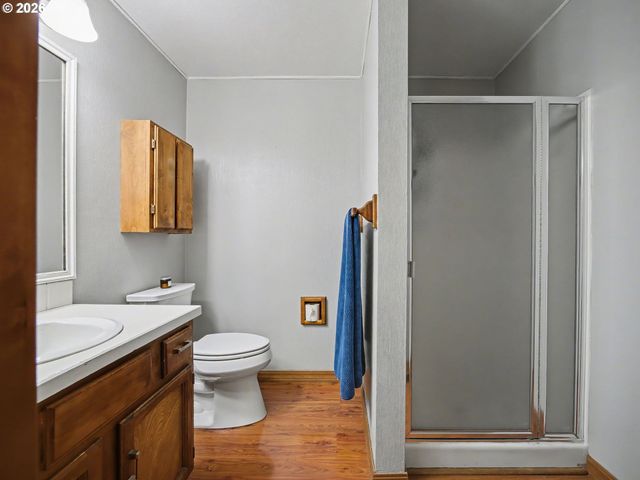 542 Ne 14TH Ave, Hillsboro, OR 97124