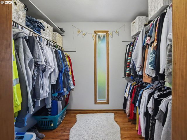 542 Ne 14TH Ave, Hillsboro, OR 97124