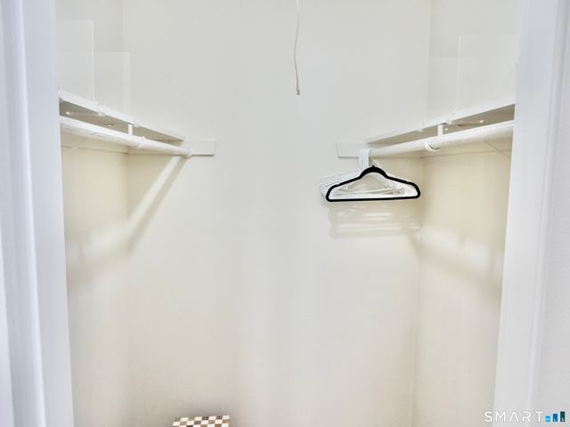 245 Unquowa Road APT 57, Fairfield, CT 06824