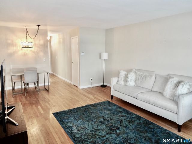 245 Unquowa Road APT 57, Fairfield, CT 06824