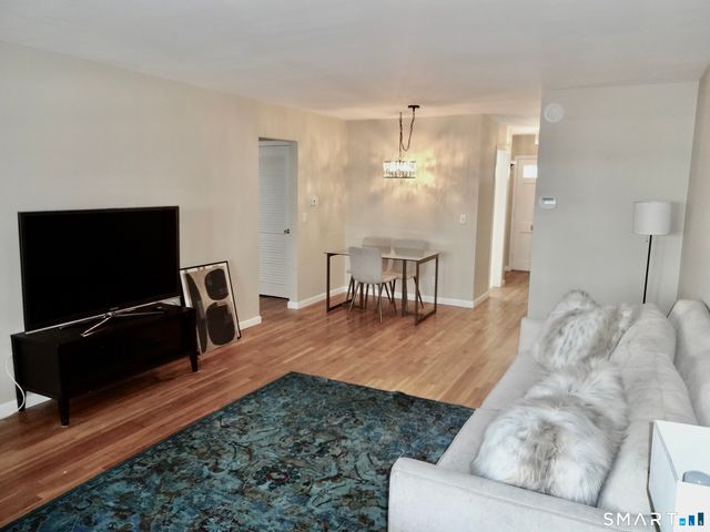 245 Unquowa Road APT 57, Fairfield, CT 06824