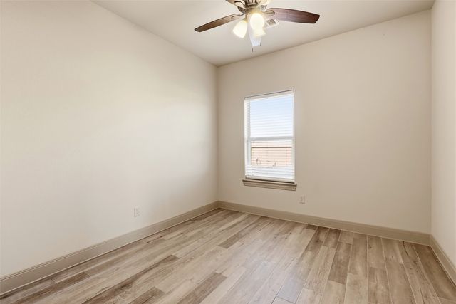 265 Delatorre Street, Trenton, TX 75490