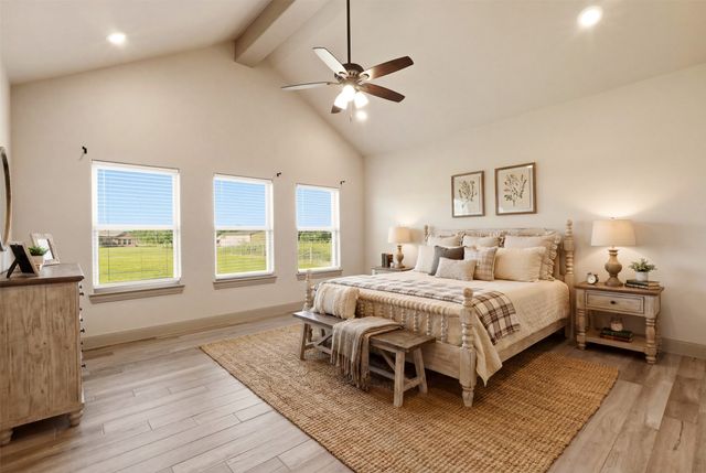 265 Delatorre Street, Trenton, TX 75490