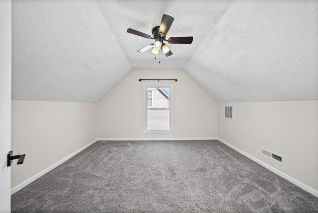 1815 Palamino Dr, Clarksville, TN 37042