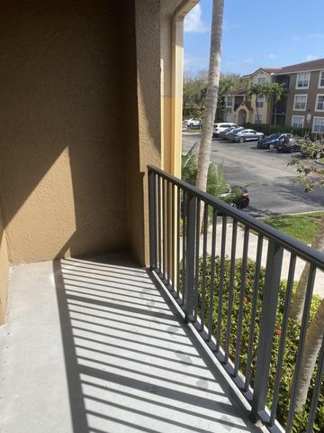 15065 Michelangelo Boulevard 205, Delray Beach, FL 33446