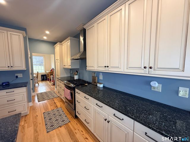 4 Hard Hill Road South, Bethlehem, CT 06751