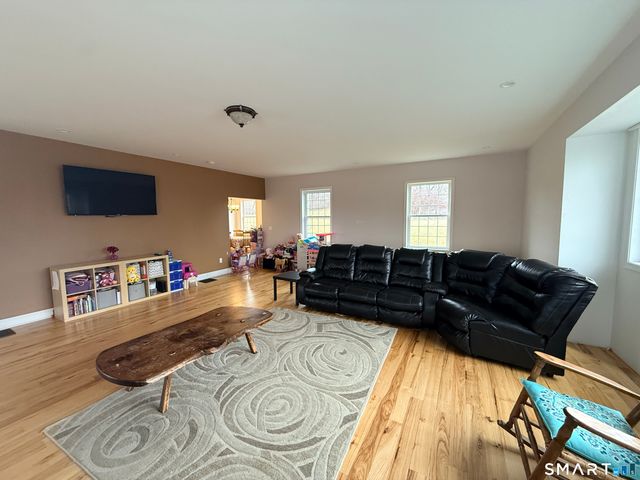 4 Hard Hill Road South, Bethlehem, CT 06751