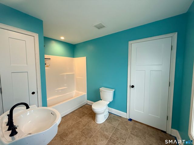 4 Hard Hill Road South, Bethlehem, CT 06751