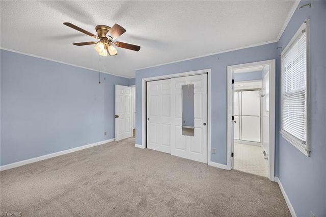 2300 Gordon Road, High Point, NC 27265