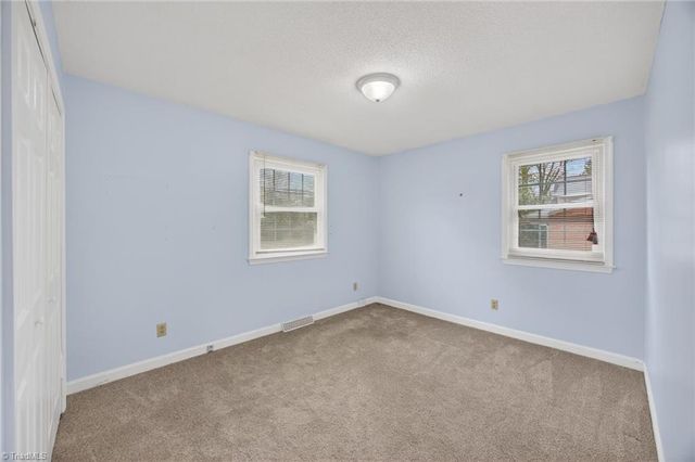 2300 Gordon Road, High Point, NC 27265