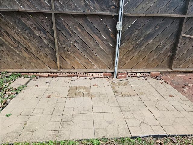 2300 Gordon Road, High Point, NC 27265