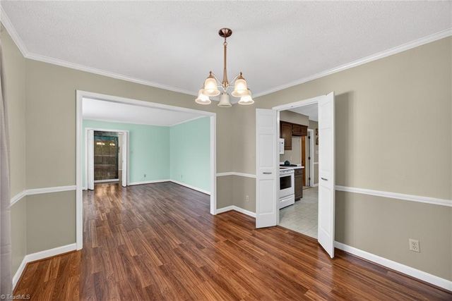 2300 Gordon Road, High Point, NC 27265