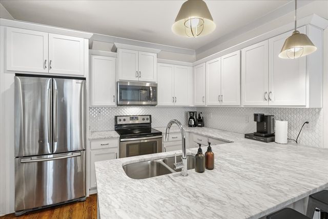 210 N 9th St Apt 2, Nashville, TN 37206