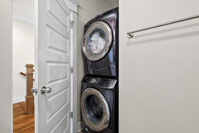 210 N 9th St Apt 2, Nashville, TN 37206