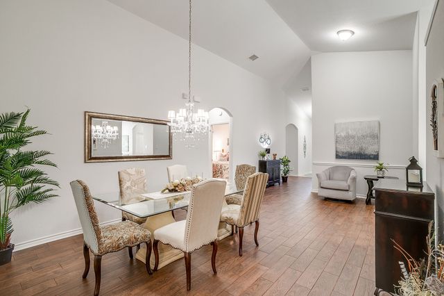 5843 Candlelight Lane, Grand Prairie, TX 75052