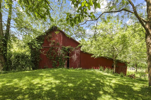3388 Outville Road, Granville, OH 43023