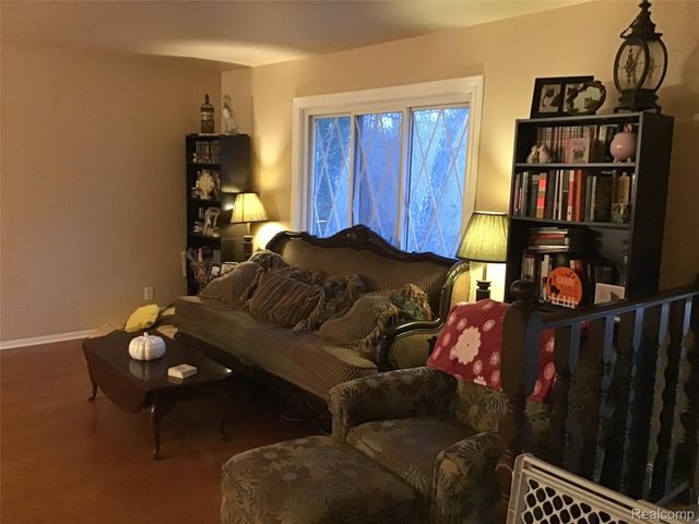 7640 Garland, Washington Township, MI 48094