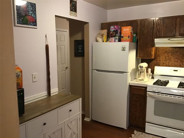 7640 Garland, Washington Township, MI 48094