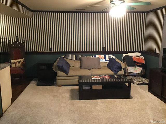 7640 Garland, Washington Township, MI 48094