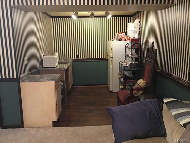 7640 Garland, Washington Township, MI 48094