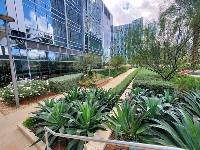 877 Francisco Street 1720, Los Angeles, CA 90017