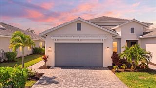 9194 Cayman DR, Naples, FL 34114