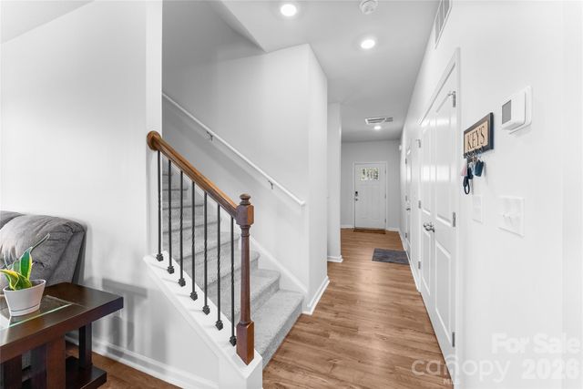 141 Amblers Knoll Road, Weaverville, NC 28787