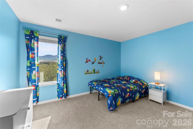 141 Amblers Knoll Road, Weaverville, NC 28787