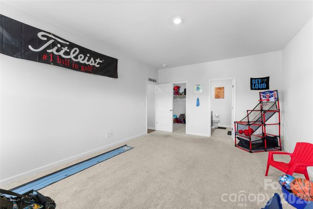 141 Amblers Knoll Road, Weaverville, NC 28787