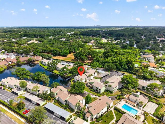 13405 PINE LAKE WAY 203, Tampa, FL 33618