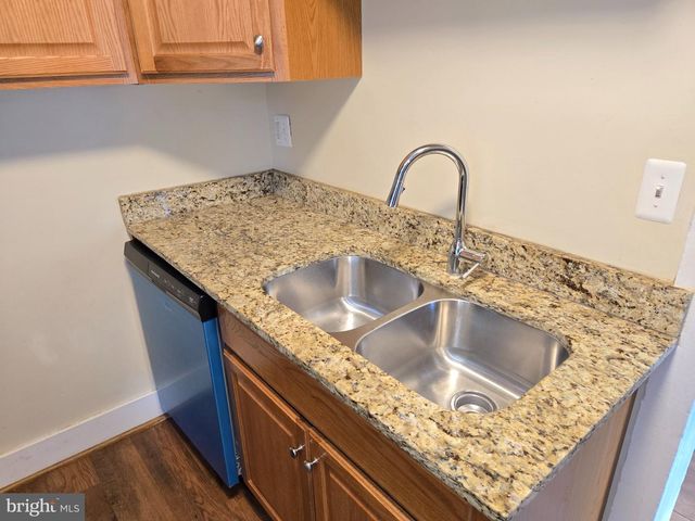 24 E PALL MALL ST, Winchester, VA 22601