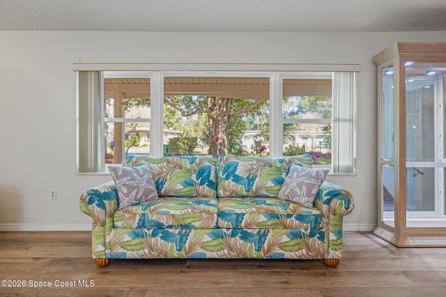 1210 Sun Circle W, Melbourne, FL 32935